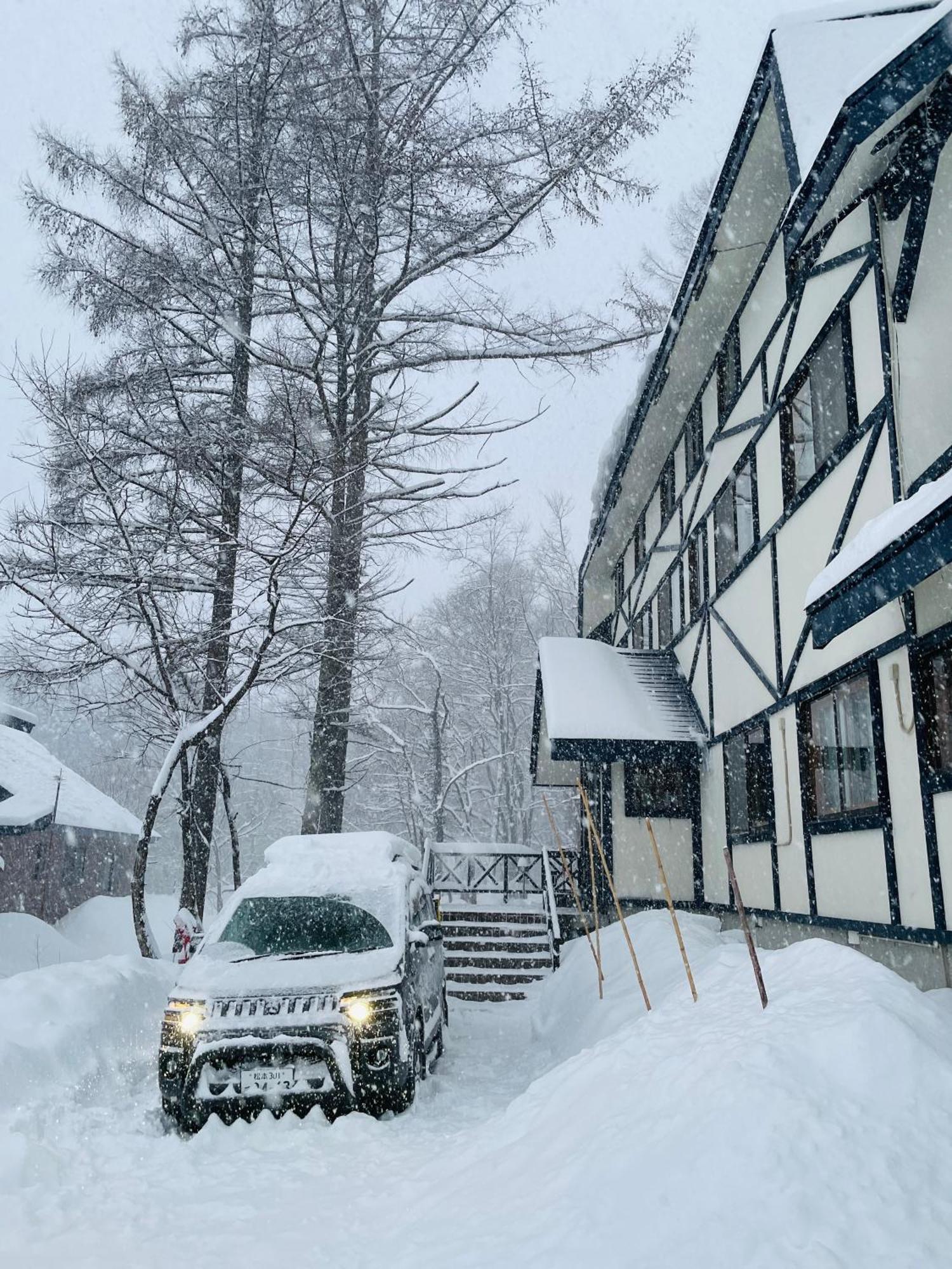 Bed and Breakfast The Answer Hakuba Exterior foto
